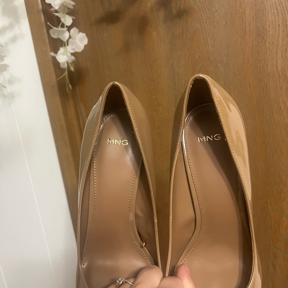 Mango Blush Patent Pointed-Toe Stiletto - Picture 9 of 15
